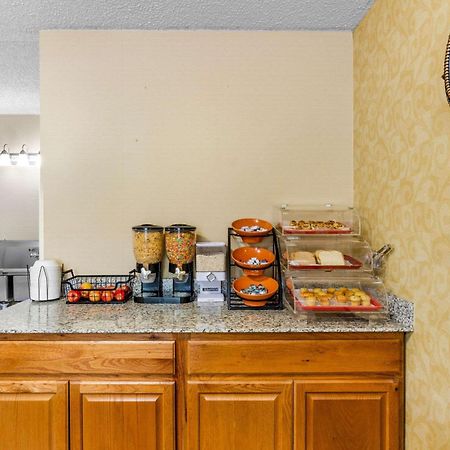 Econo Lodge Lynchburg Ngoại thất bức ảnh