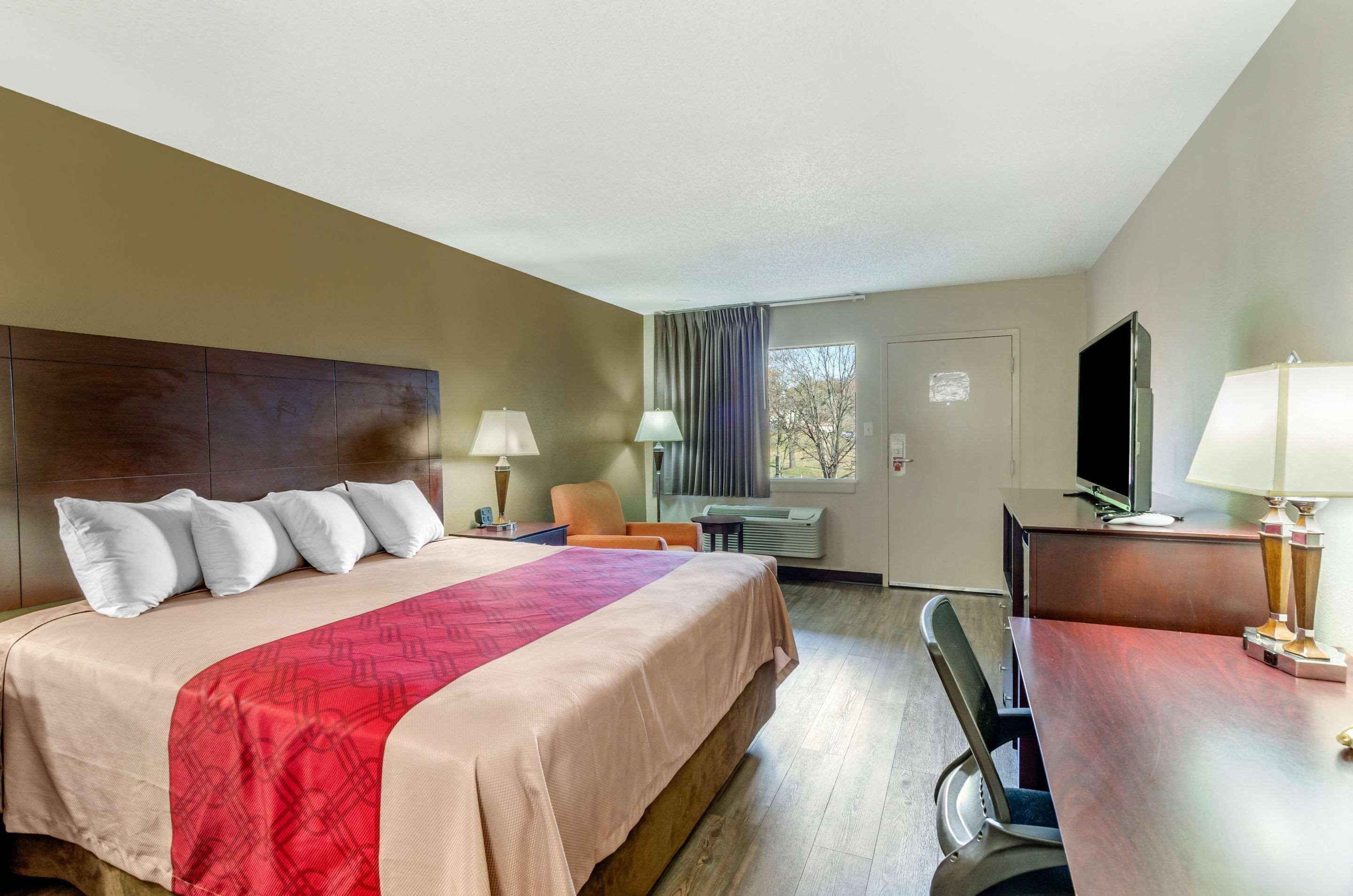 Econo Lodge Lynchburg Ngoại thất bức ảnh