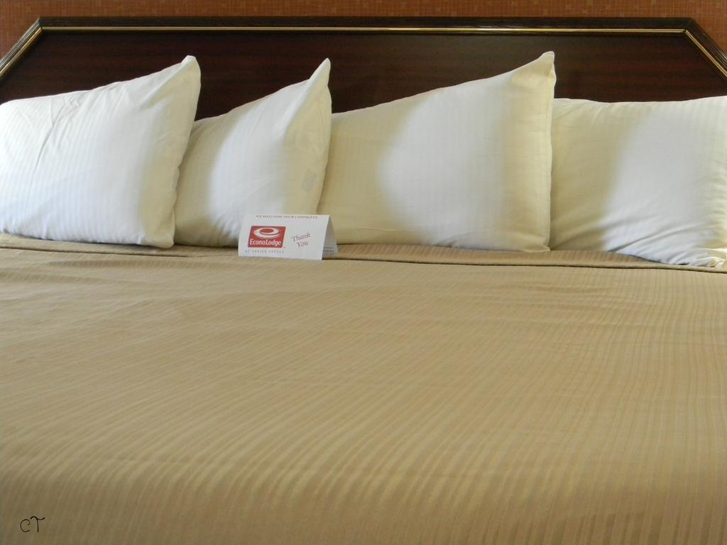 Econo Lodge Lynchburg Ngoại thất bức ảnh