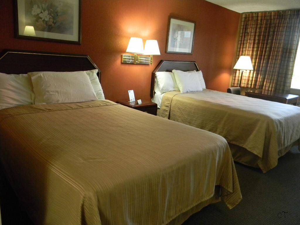 Econo Lodge Lynchburg Ngoại thất bức ảnh