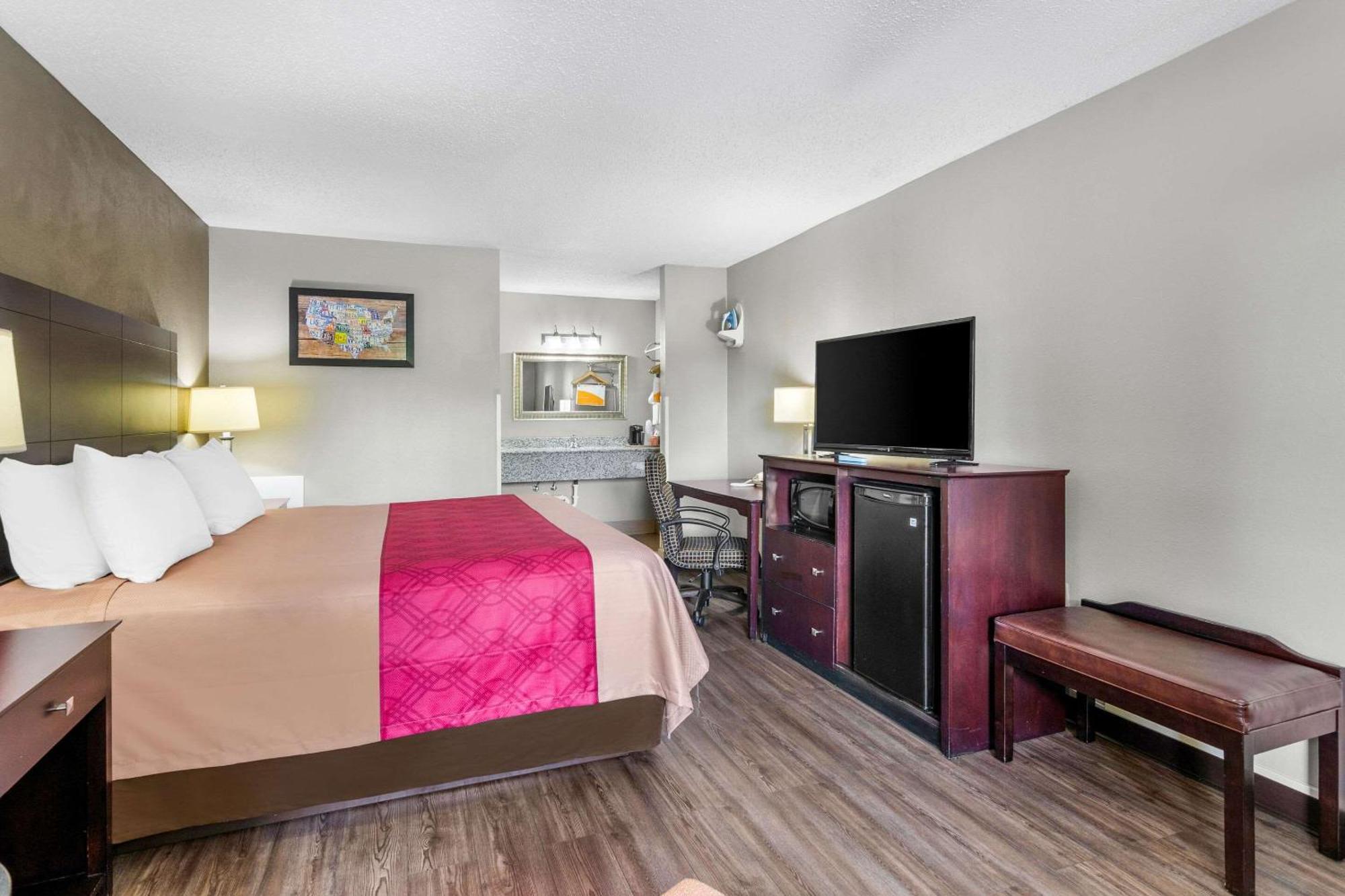 Econo Lodge Lynchburg Ngoại thất bức ảnh
