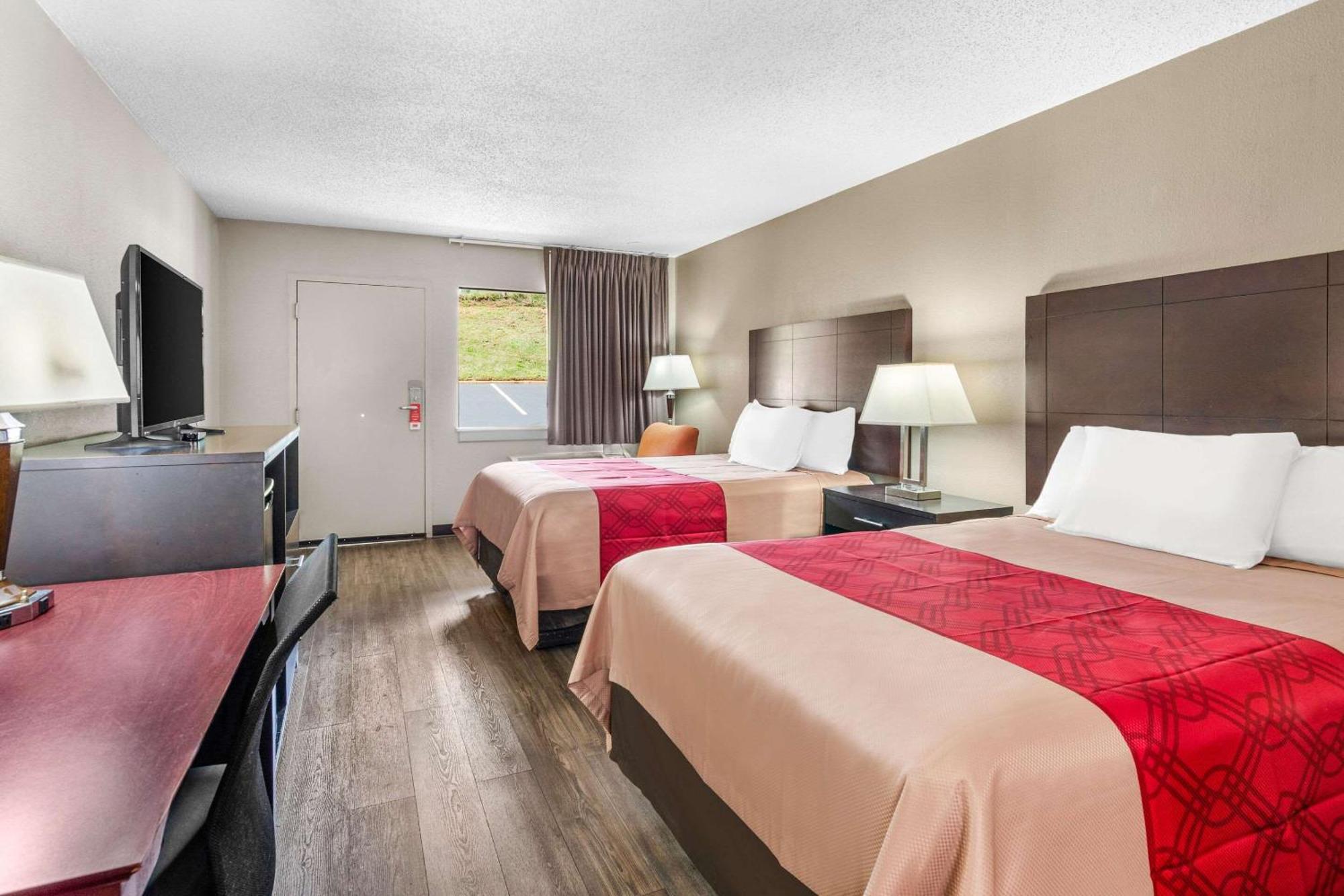 Econo Lodge Lynchburg Ngoại thất bức ảnh