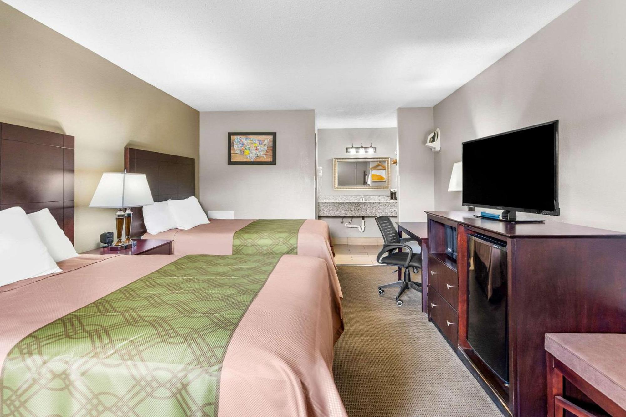 Econo Lodge Lynchburg Ngoại thất bức ảnh