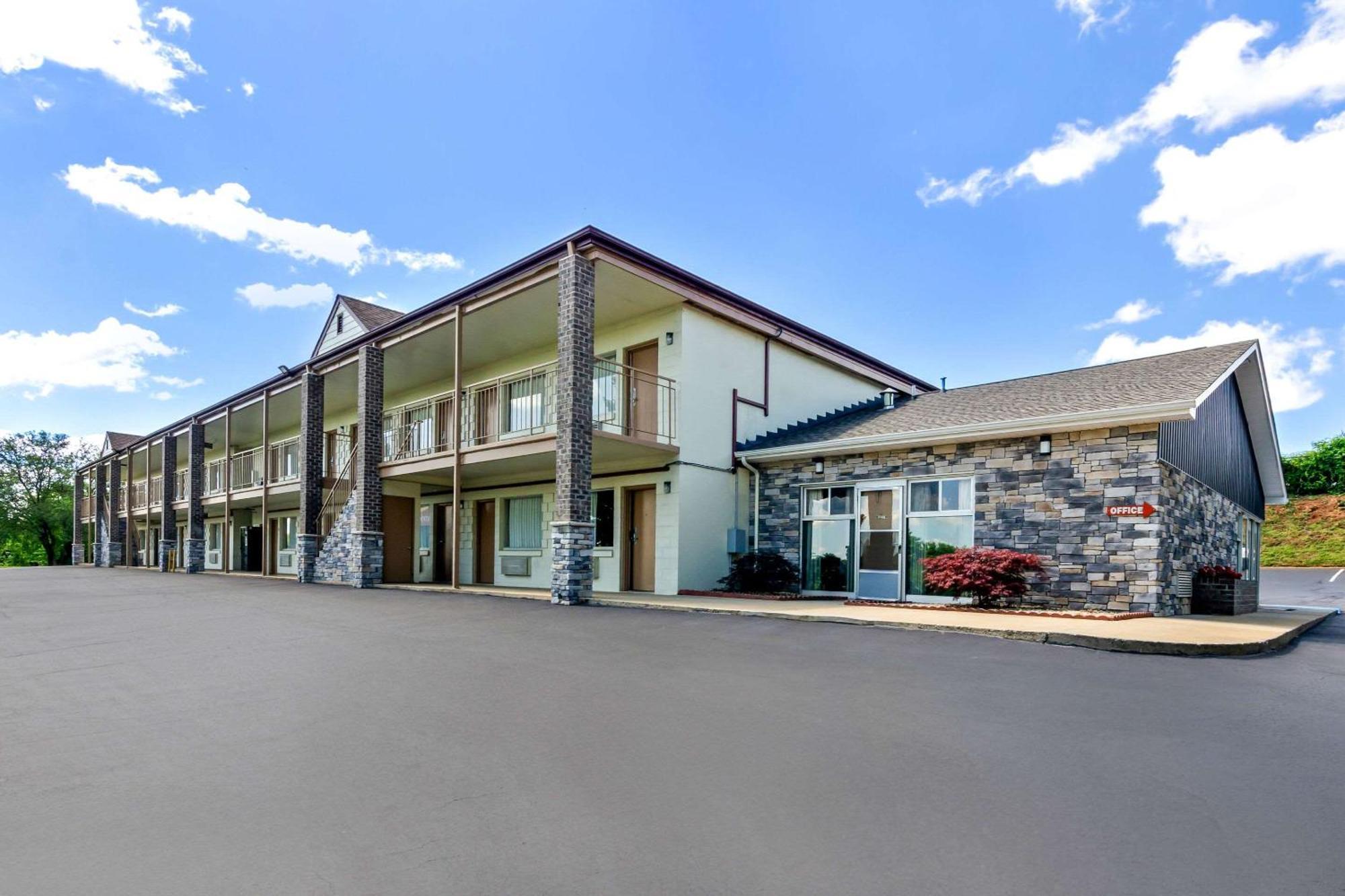 Econo Lodge Lynchburg Ngoại thất bức ảnh