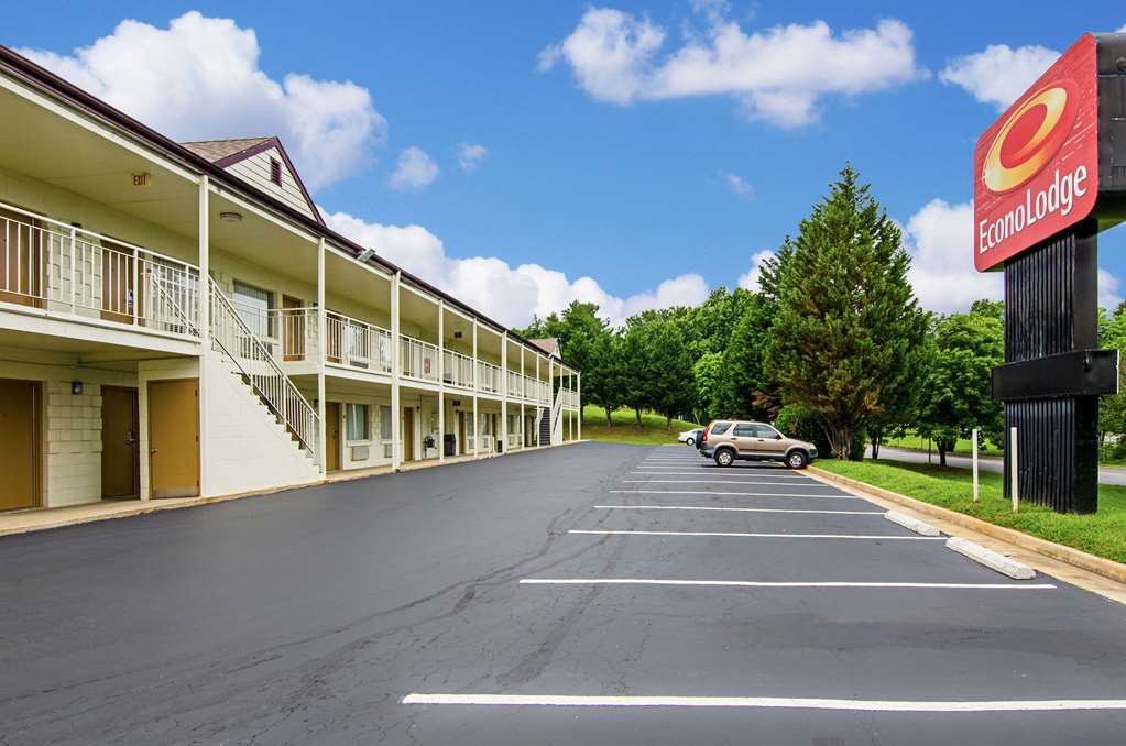 Econo Lodge Lynchburg Ngoại thất bức ảnh